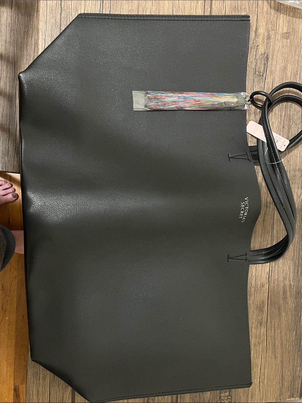 Black Tote Bag with Iridescent Tassel - Picture 3 of 6